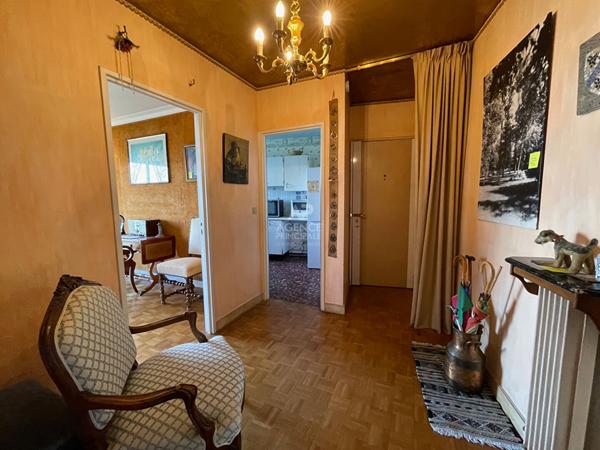 Appartement Saint Germain En Laye 4 pièces 90.08 m2 440 000 € **  - Référence  18197