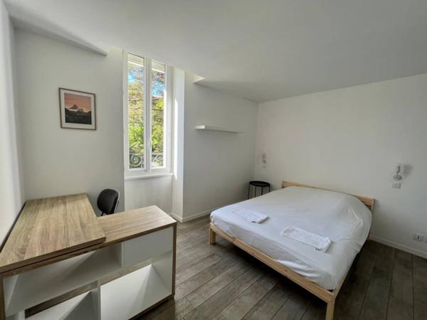 Appartement 6 pièce(s) 5 chambre(s) 120 m²