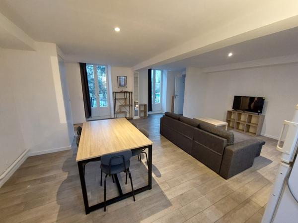 Appartement 6 pièce(s) 5 chambre(s) 120 m²