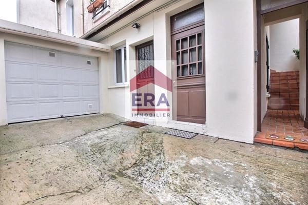 Maison Saint Ouen Sur Seine 6 pièces avec box et place de parking