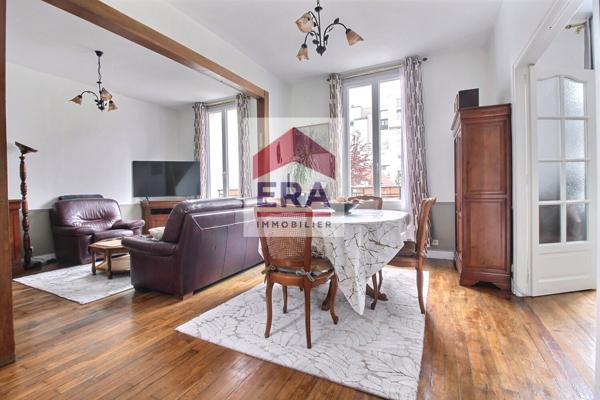 Maison Saint Ouen Sur Seine 6 pièces avec box et place de parking