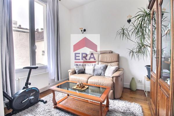 Maison Saint Ouen Sur Seine 6 pièces avec box et place de parking