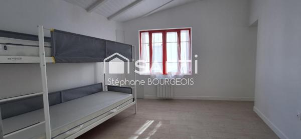 Maison de village authentique entièrement rénovée à Domino