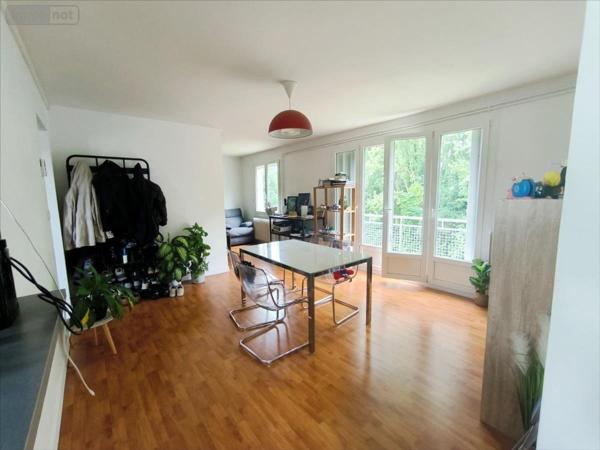 Appartement à vendre à Louviers dans l'Eure (27400), ref : 27082-1085097