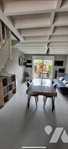 Maison à usage d'habitation 