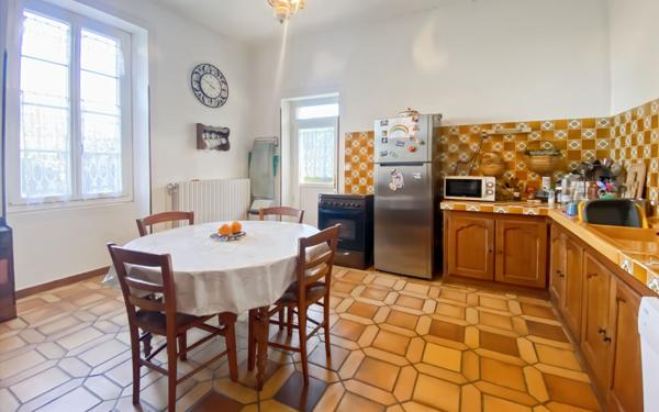 Maison à vendre    6 pièces •  Beauville