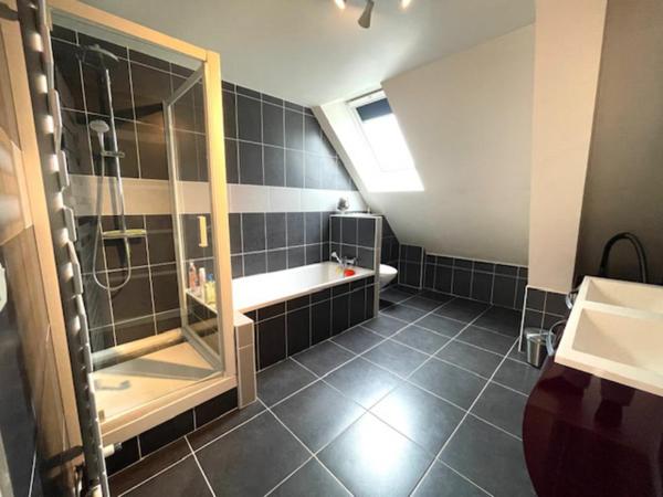 Maison Crepy En Valois 7 pièce(s) 278 m2