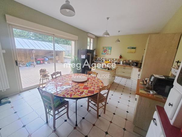 Maison à SAINT-RIQUIER, 80135 - 11 pièces 217m²