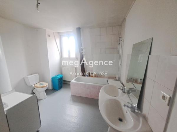 Maison à SAINT-RIQUIER, 80135 - 11 pièces 217m²