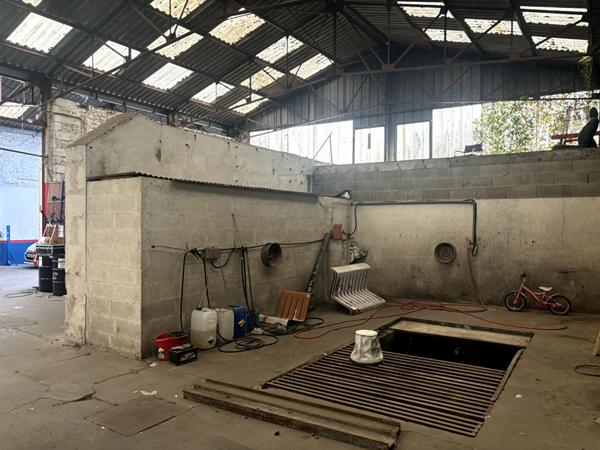 A vendre - Local commercial Fontenay Le Comte 723 m2