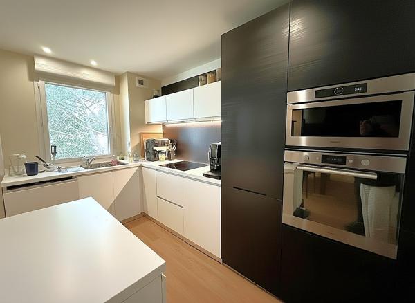 Appartement 4 pièces avec terrasse et parkings