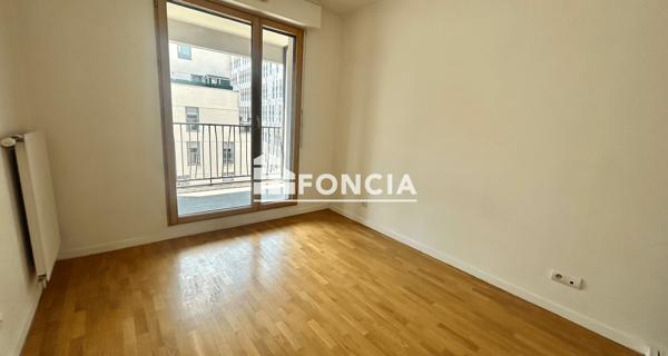 Location Appartement 2 pièces 47.9 m² - Boulogne-billancourt 92100
