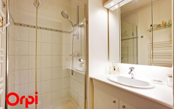 Appartement à vendre    5 pièces • 95,10 m2 Courbevoie