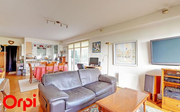 Appartement à vendre    5 pièces • 95,10 m2 Courbevoie