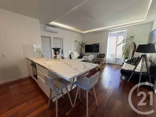 Appartement T4 à vendre  4 pièces - 80 m2 BORMES LES MIMOSAS - 83