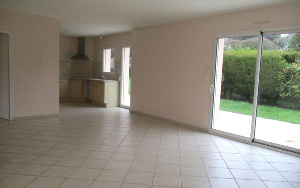 Maison à louer    5 pièces • 137 m2 La Baule-Escoublac