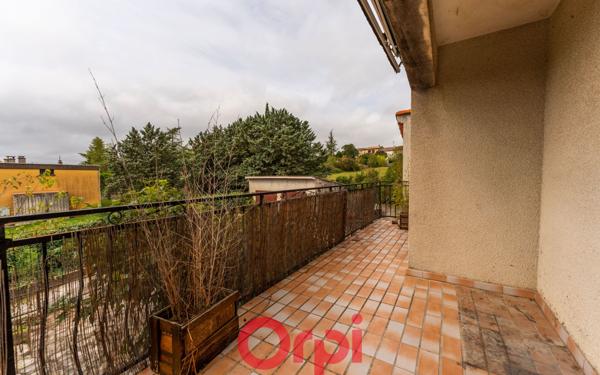 Maison à vendre    5 pièces •  Villeneuve-de-Berg