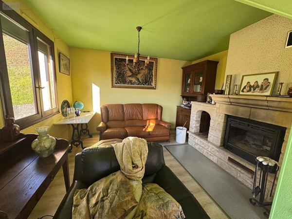 Maison à vendre à Bagnac-sur-Célé dans le Lot (46270), ref : MAIS40