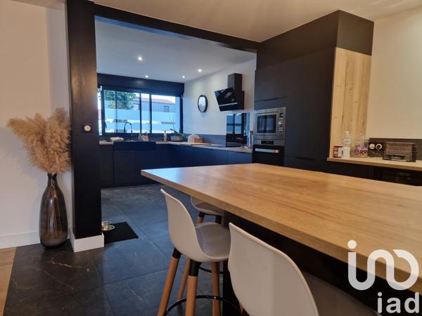 Maison à vendre 6 pièces 175 m² Dompierre-sur-Mer