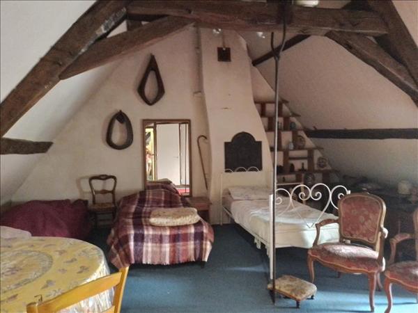 Maison à vendre |  Saint-Pierre-les-Étieux |  8 pièces | 140 m²