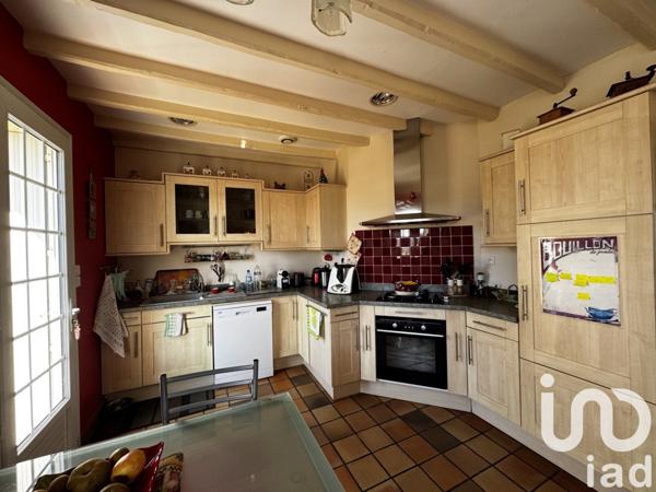 Maison à vendre 9 pièces 118 m² Saint-Germain-de-Lusignan