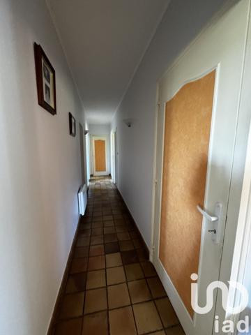 Maison à vendre 9 pièces 118 m² Saint-Germain-de-Lusignan