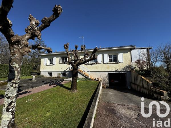 Maison à vendre 9 pièces 118 m² Saint-Germain-de-Lusignan