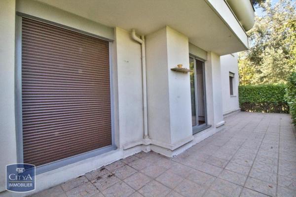 Appartement à louer 4 pièces 78.4m²