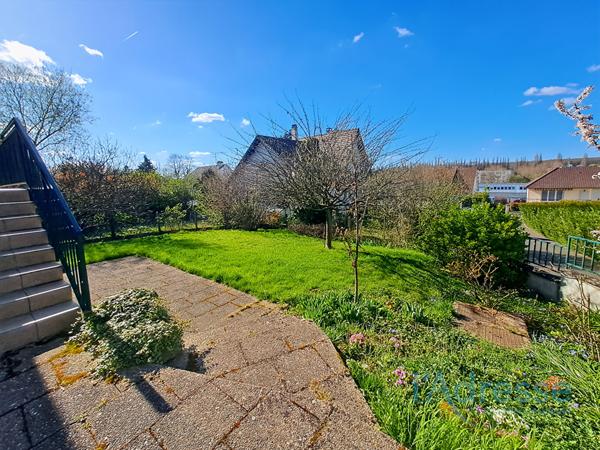 Maison de 8 pièces, 6 chambres, 150 m² La Norville