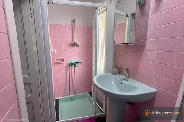 Vente                                                      Maison
                        
                     5 pièces                      93 m2                     à Livry-Gargan