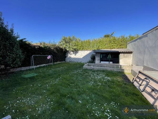 Vente                                                      Maison
                        
                     5 pièces                      93 m2                     à Livry-Gargan