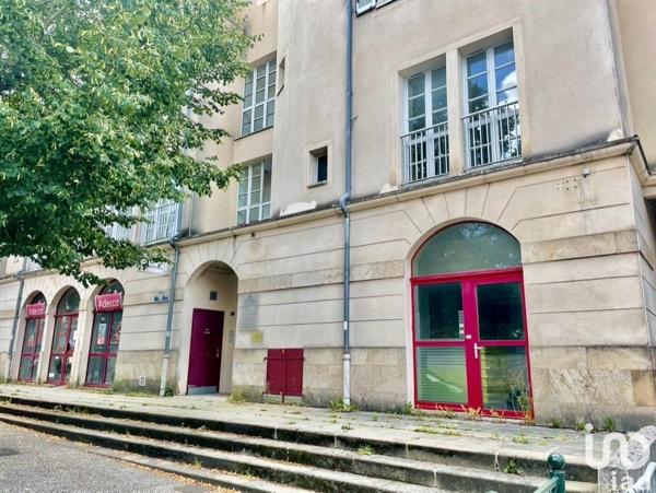 Immeuble de 156 m² à Langres (52200)