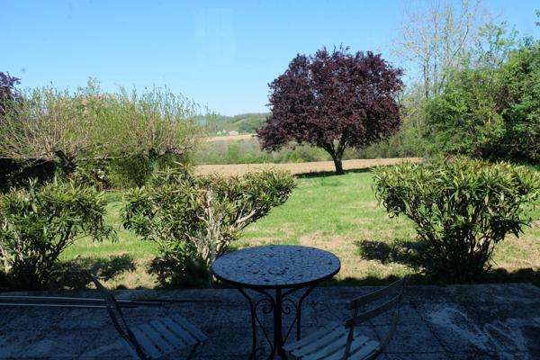 Maison en pierre avec piscine
