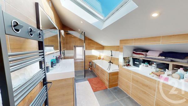 Appartement T4 à vendre  4 pièces - 110,27 m2 DOUBS - 25