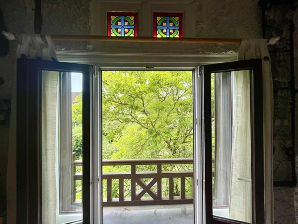 Maison de caractère fin XIXᵉ siècle – 7 pièces – Jardin arboré de 561 m² – Ermont