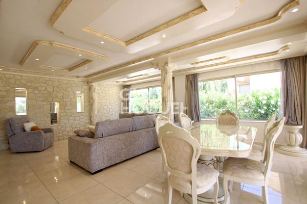 Maison à vendre à Entraigues-sur-la-Sorgue - Exclusivité !