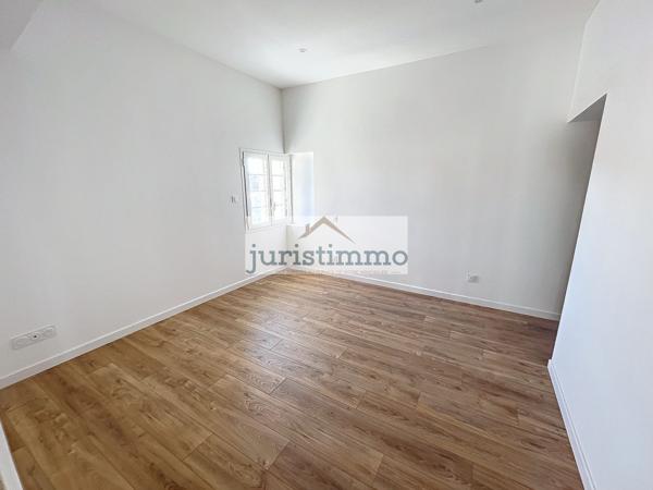 Orange (84100) Appartement d'exception au coeur d'Orange proche toutes commodités