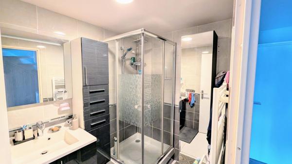 A  LONGJUMEAU  MAISON DE 73 m2, T4, un jardin  de 86m2 avec un grand garage