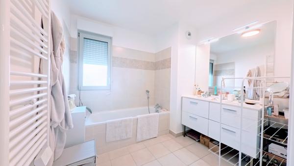 Appartement 4 pièces - 86 m² Exclusivité efficity