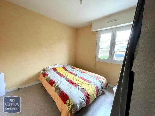 Appartement à louer 2 pièces 42.74m² Laval (53000)