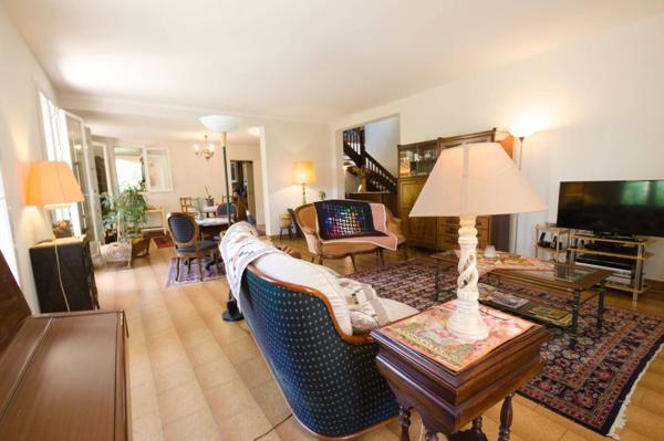 Maison familiale avec suite parentale.