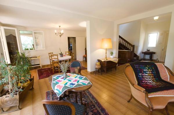 Maison familiale avec suite parentale.