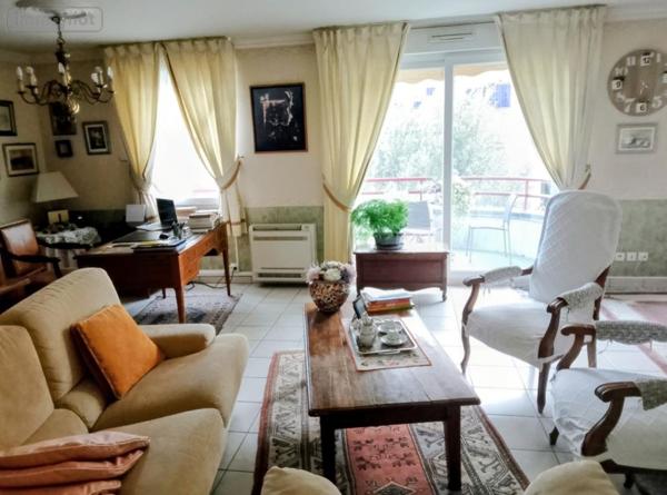 Appartement à vendre à Vendôme dans le Loir-et-Cher (41100), ref : 072/1837