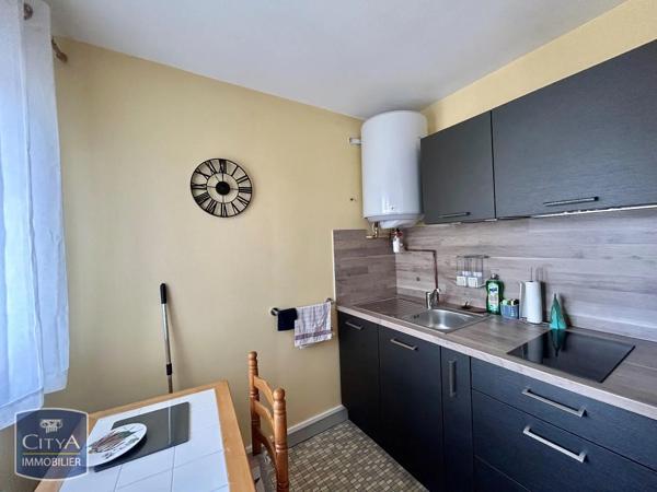 Appartement à louer 1 pièce 22.81m² Blois (41000)