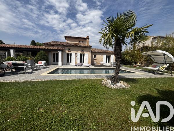 Maison à vendre 6 pièces 139 m² Mallemort