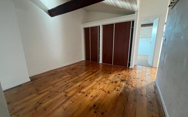 Appartement à louer    3 pièces • 73,34 m2 Tarbes