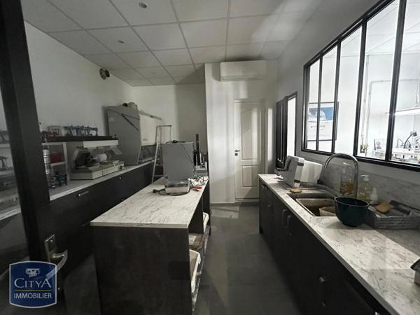 Immeuble à vendre 105m²