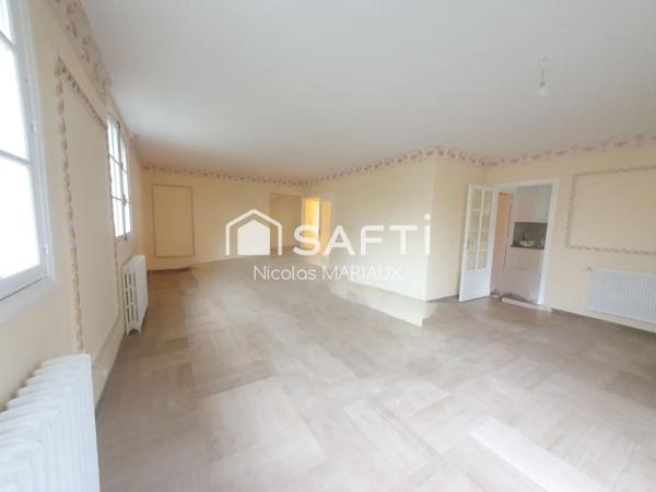 190 m² habitable plus 110 m² aménageables.