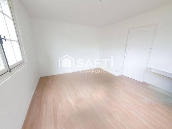 190 m² habitable plus 110 m² aménageables.