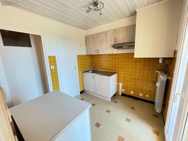 Appartement à vendre à Manosque dans les Alpes-de-Haute-Provence (04100), ref : 025/1906